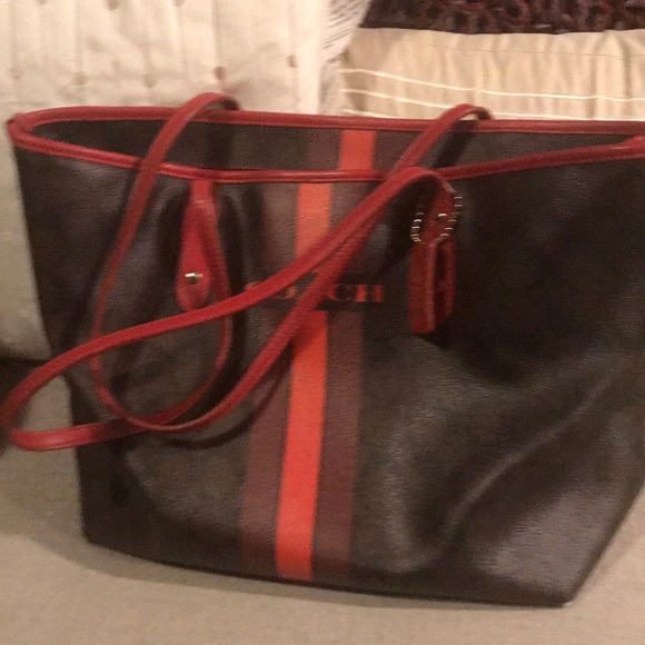 Coach Handbags - Tote bag